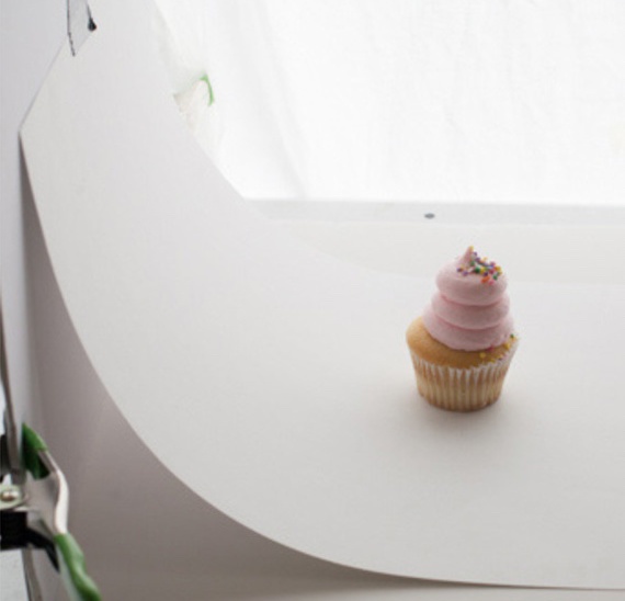 product photography tip: importance of using a sweep in photography